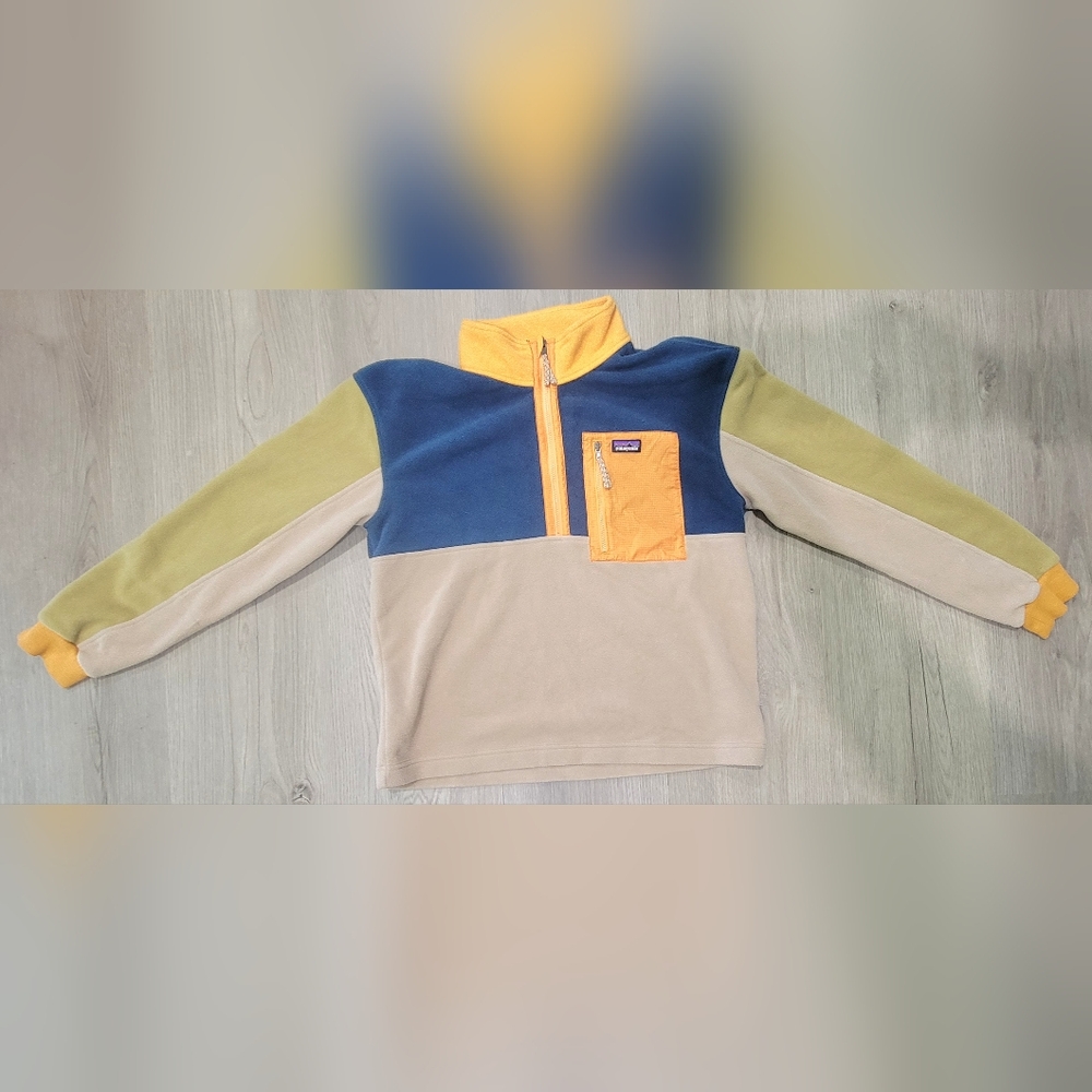 Patagonia 16/18 XXL juniors small womans  1/2 Zip pull over  fleece